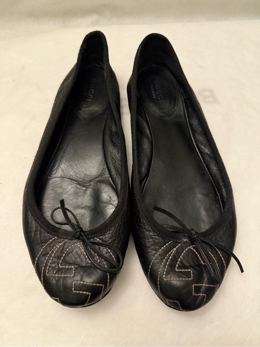 Gucci Black Leather Bow Ballet Flats, pre-owned